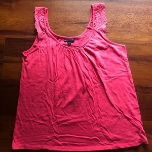 AUTHENTIC Gap women’s tank